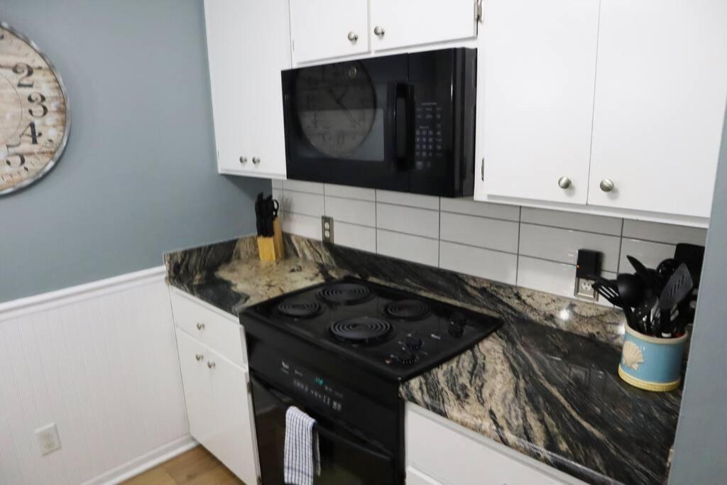 Lazy Palm 4 Pools Short Walk To Beach! Sleeps 5! Panama City Beach Eksteriør bilde